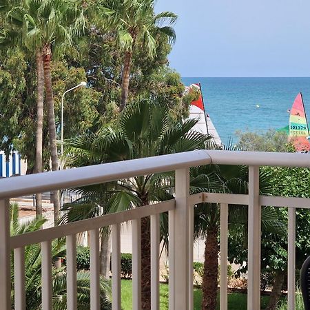 Apartamento Dos Habitaciones, Frente A La Playa, Бенікасім Екстер'єр фото