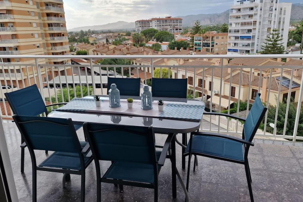 Apartamento Dos Habitaciones, Frente A La Playa, Бенікасім Екстер'єр фото
