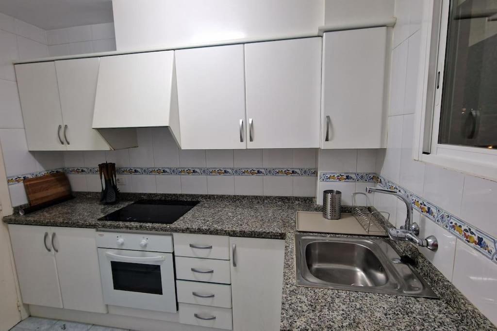 Apartamento Dos Habitaciones, Frente A La Playa, Бенікасім Екстер'єр фото